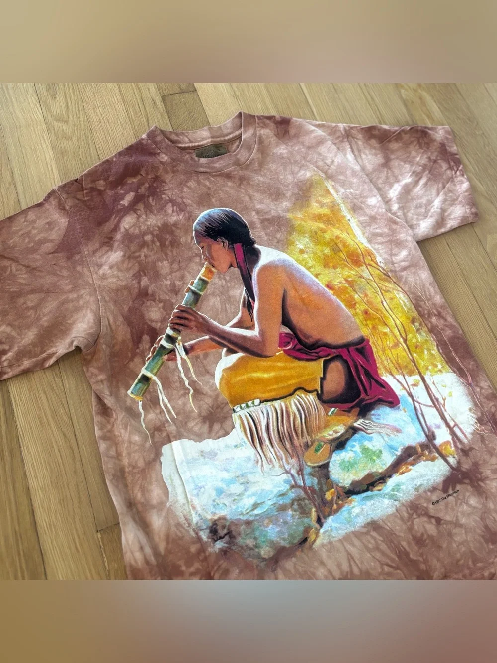 Vintage 1997 The Mountain Native American Flute Player T Shirt L Leather Tag